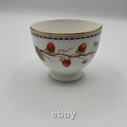 Wedgwood Wild Strawberry Archive Cup Saucers Set Of 2 Pair Bone China England