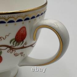 Wedgwood Wild Strawberry Archive Cup Saucers Set Of 2 Pair Bone China England