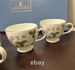 Wedgwood Wild Strawberry Cup & Saucer Set of 5 Bone China England Tea Set CS 5