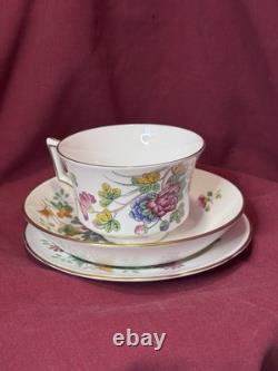 Wedgwood Williamsburg Cuckoo Coffee for Two Bone China England Set