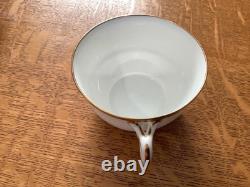 Wedgwood bone china SET of 10 FIVE-piece place settings X7000, Gold Rim, England